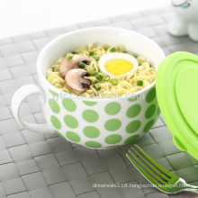 soup bowl with silicone lid and handle
